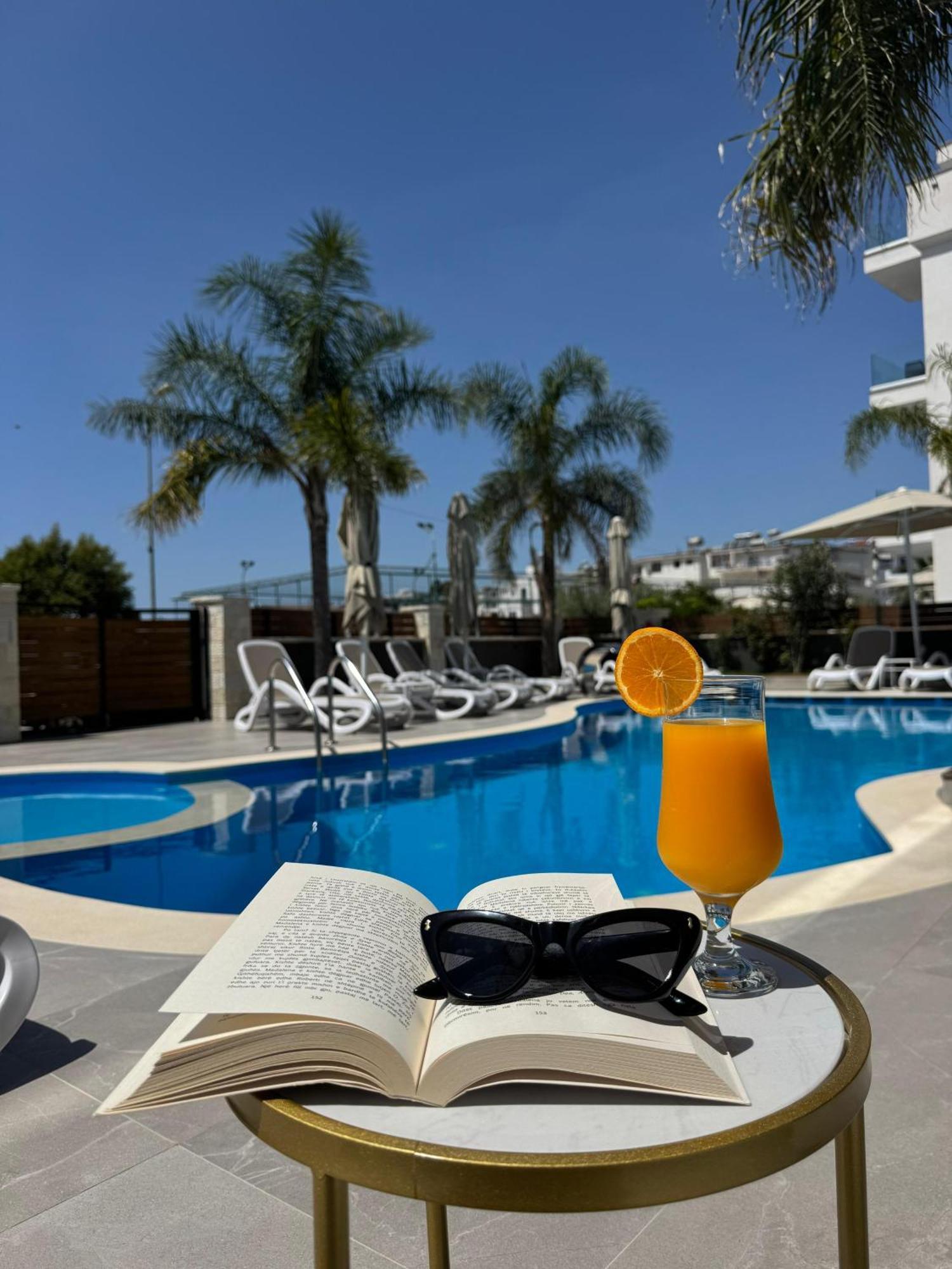 Absolute Hotel Ksamil Exterior photo